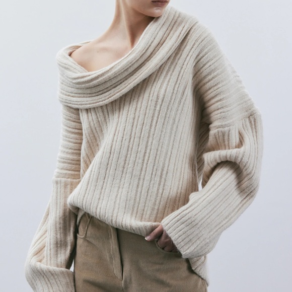 Source Unknown BECCA OVERSIZED HIGH ROLL KNIT PULLOVER, BIRCH - Picture 3 of 5